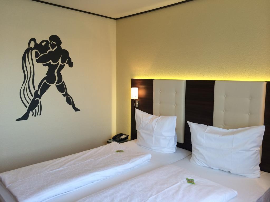 Hotel Zum Rosengarten Darmstadt Phòng bức ảnh