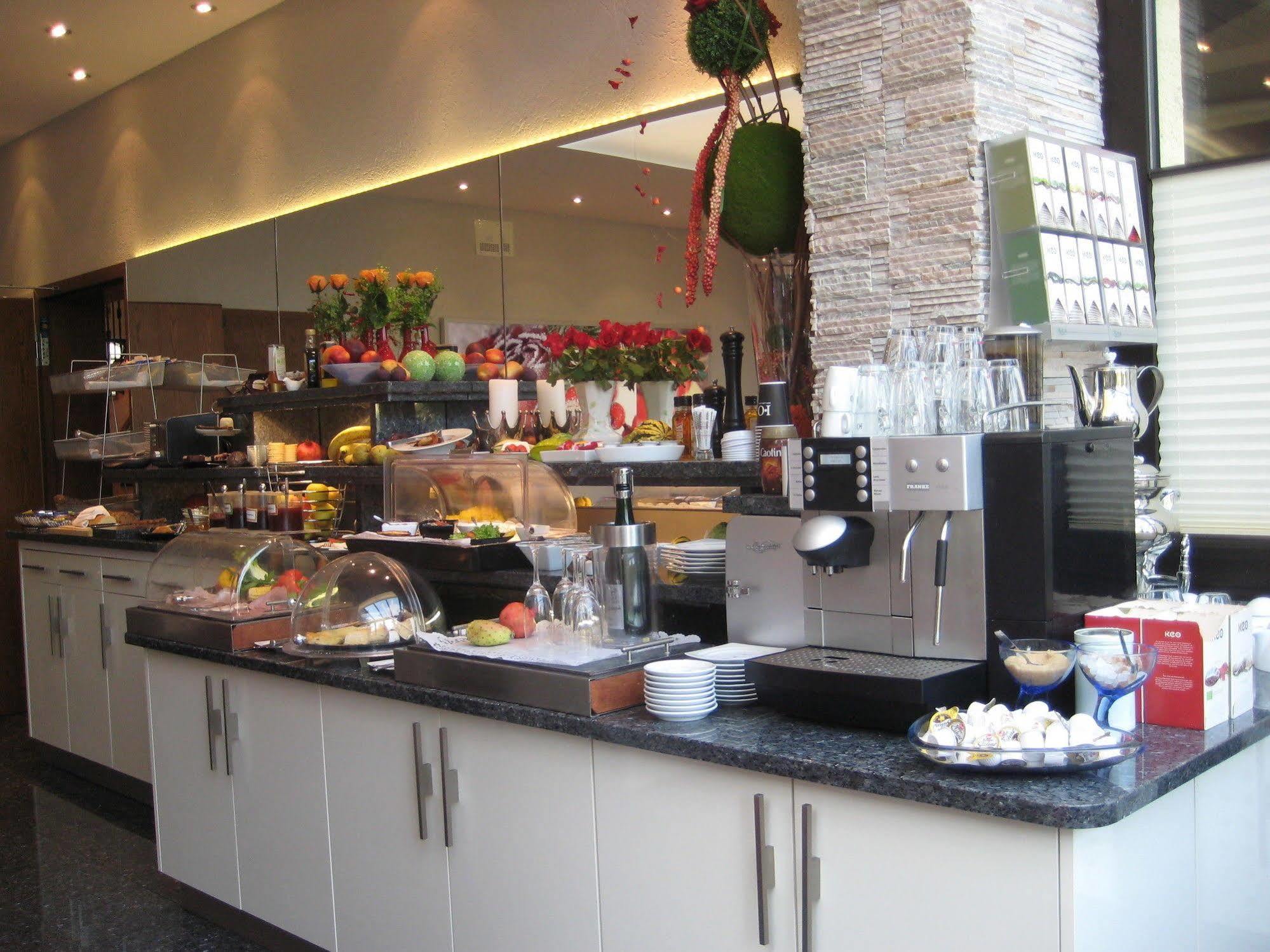 Hotel Zum Rosengarten Darmstadt Ngoại thất bức ảnh